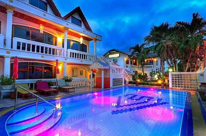 Villa Oranje Pattaya